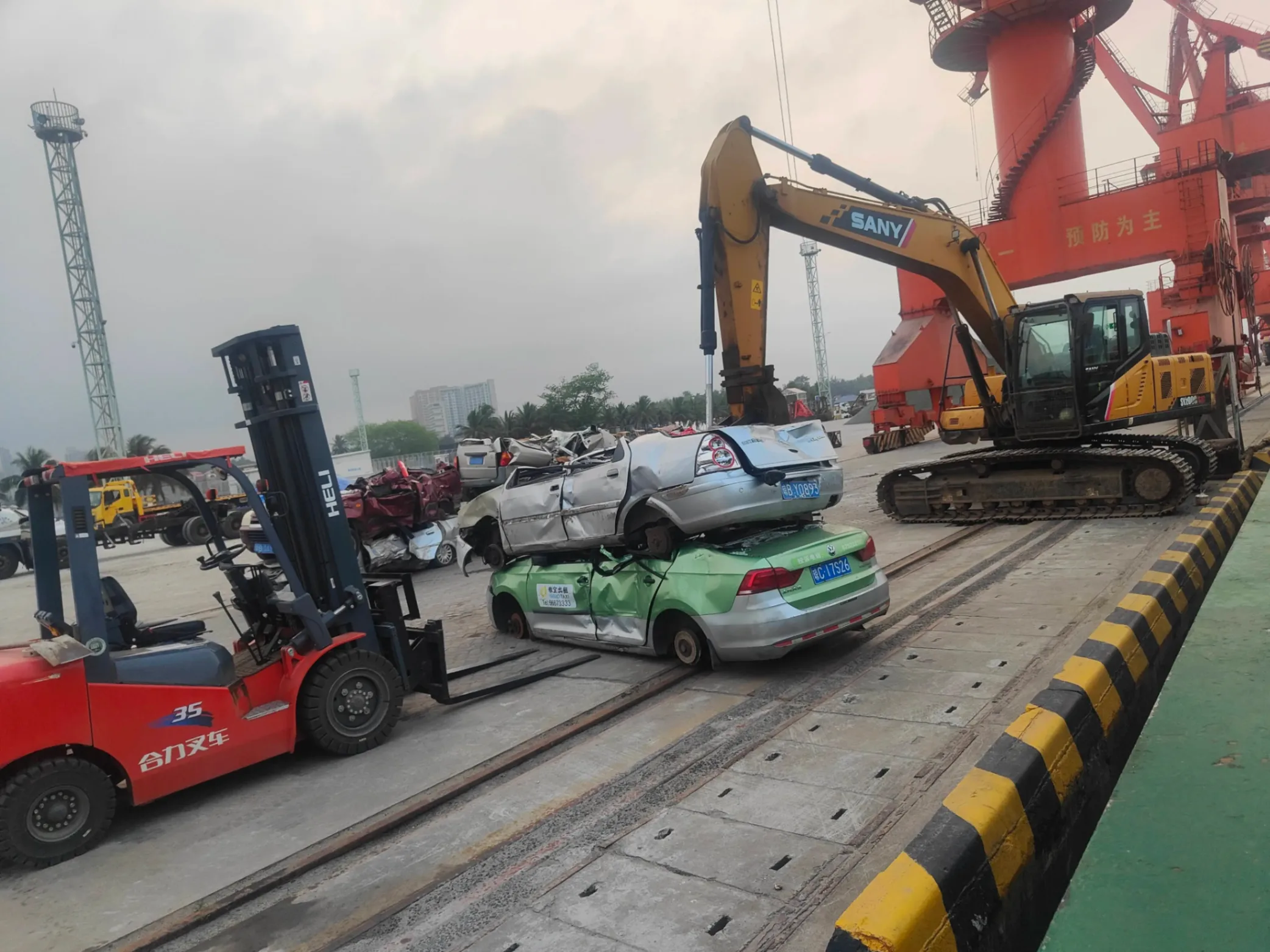 f3cfc389ebac4cf2859329071d21a14d